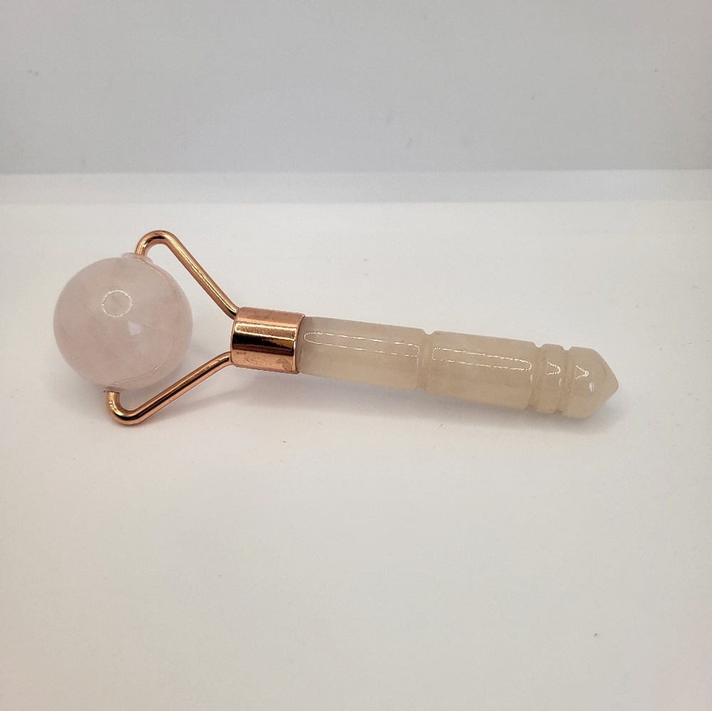 New Origins face stone roller New